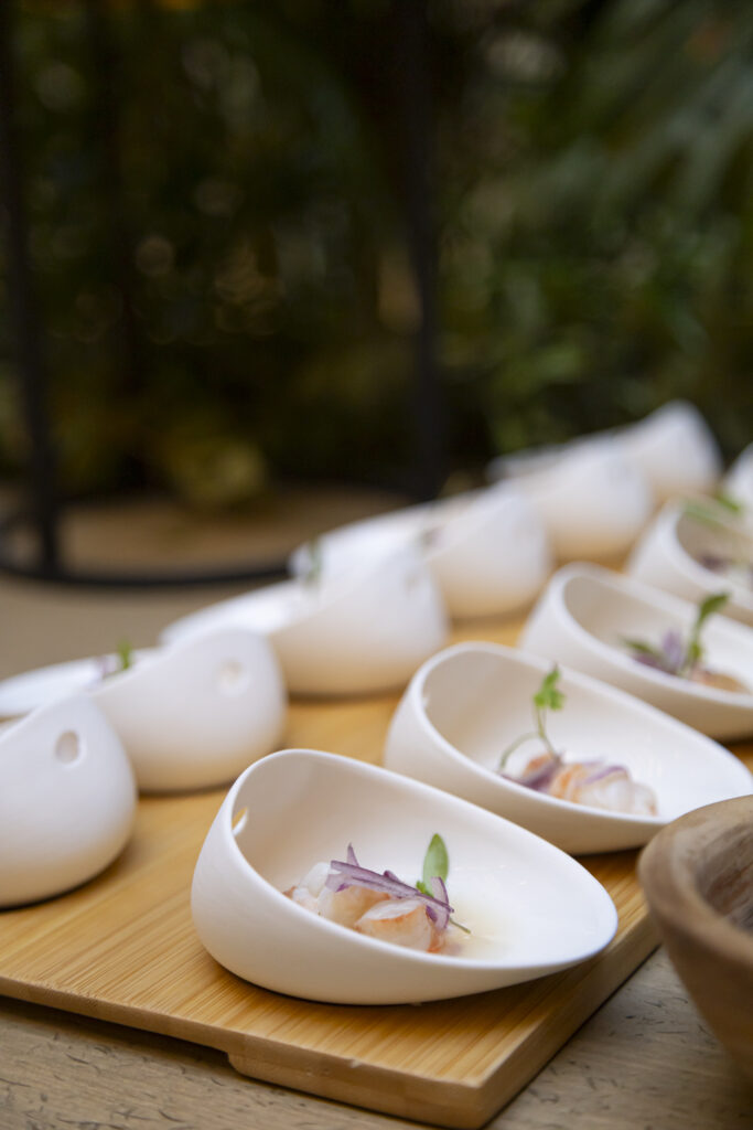 Canapé en el Hotel Only You Sevilla realizada por Ismael Molina Community Manager